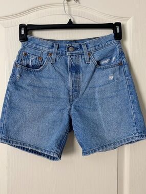 Levis Women's High Rise Button Fly 501 5" inseam denim shorts, 25